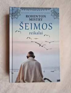 „Šeimos reikalai“ – pareiga, meilė ir atleidimas ankštame Mumbajaus bute